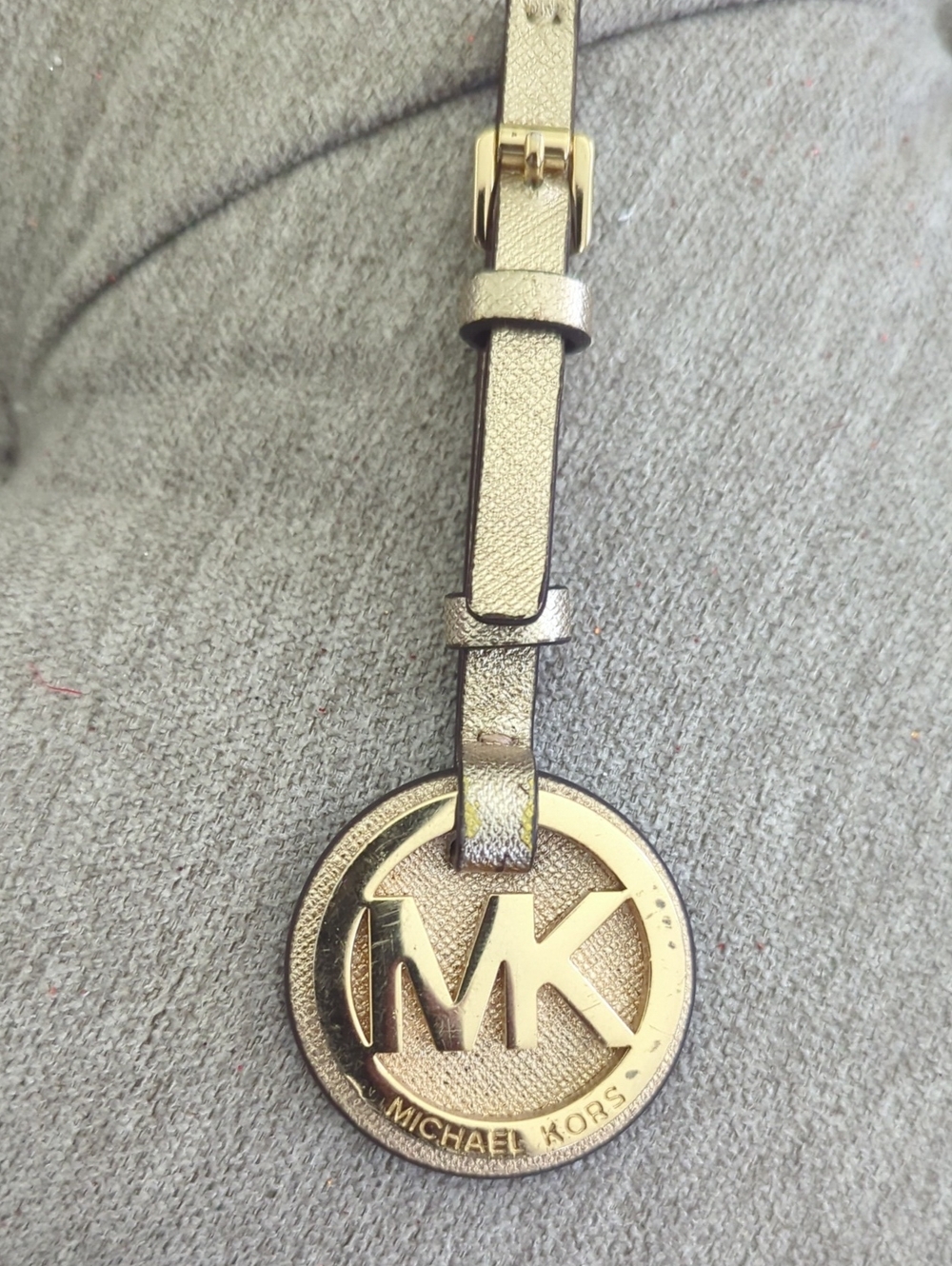 Michael Kors Metallic Gold Logo Charm Bag Tag/Keychain
